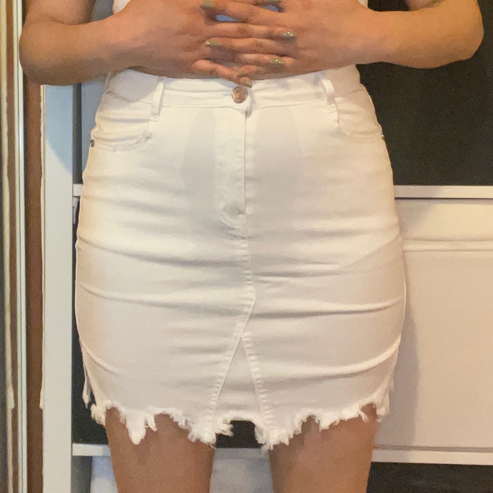 NWT white skirt